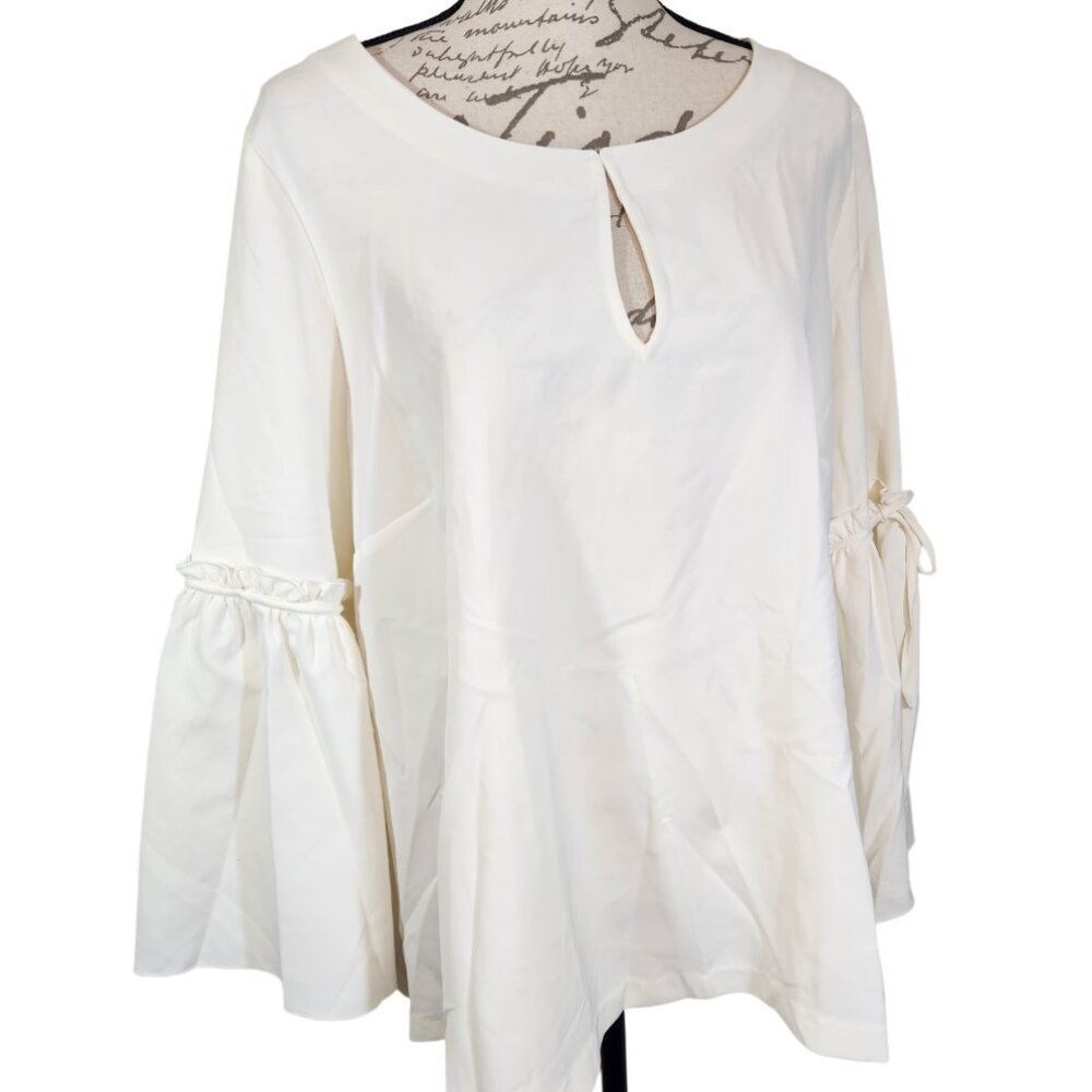 Lane Bryant Ivory Ruffle Bell Sleeve Blouse 18/20 New